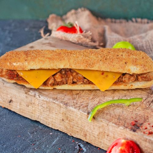 Teriyaki Soslu Tavuklu Sandviç