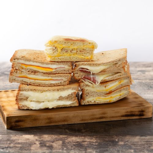 Beyaz Peynirli Jumbo Tost